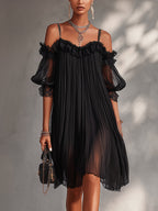 No | Mini vestito di chiffon in nero con schouders blu e bordo bordato