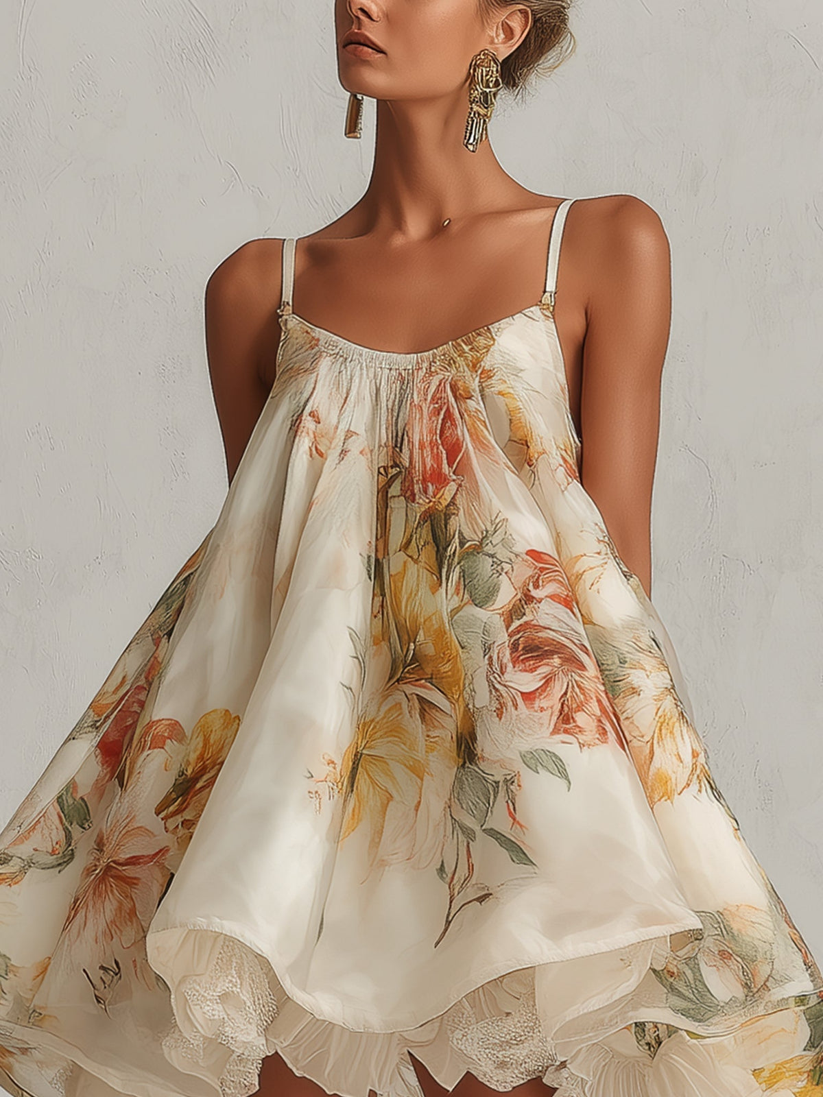 Candida | Mini Abito Trapezio in Organza Floreale Beige a Bordo in Pizzo
