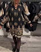 VINTAGE REVERSJURK MET PRINT EN KNOPEN