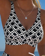 Il bikini adorabile ha incontrato Bh-Snit in Diamantpatron