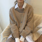 Ester | Comodo Gilet con Speelse Knopen Detail