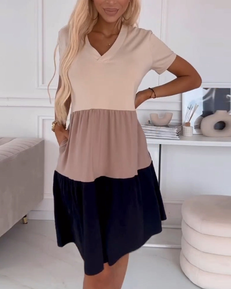 Sara | Casual Jurk met Korte Mouwen en Kleurblokontwerp