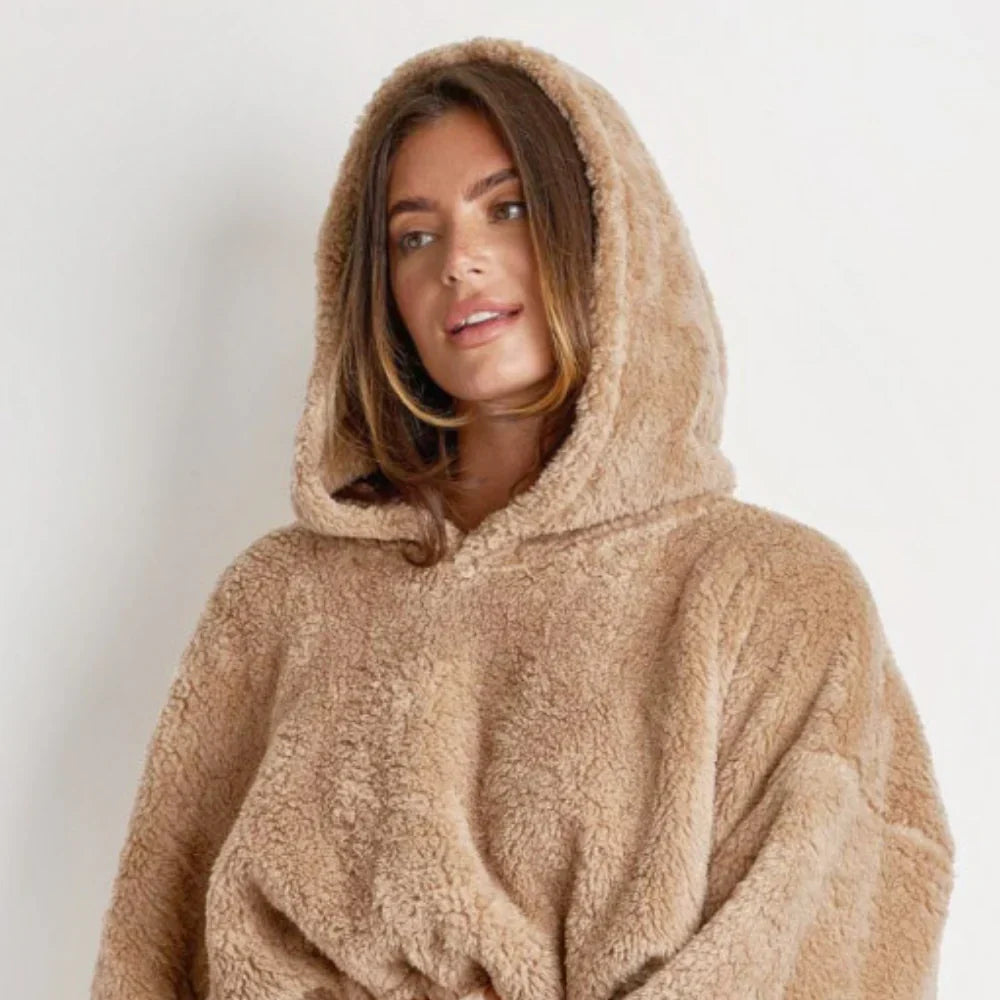 FELPA SOFFICE OVERSIZE CON CAPPUCCIO