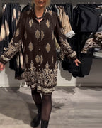 VINTAGE REVERSJURK MET PRINT EN KNOPEN