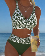 Il bikini adorabile ha incontrato Bh-Snit in Diamantpatron