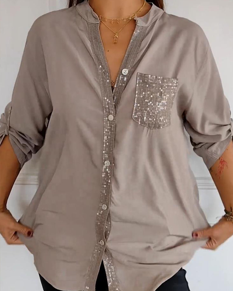 Nina | Casual Top met Pailletteninzet en Knopen