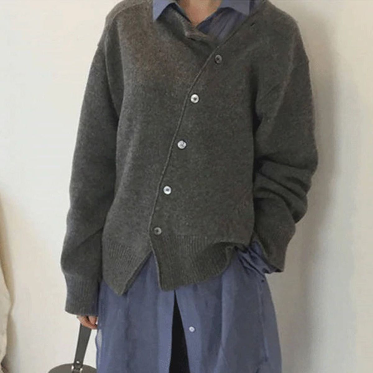 Ester | Comodo Gilet con Speelse Knopen Detail