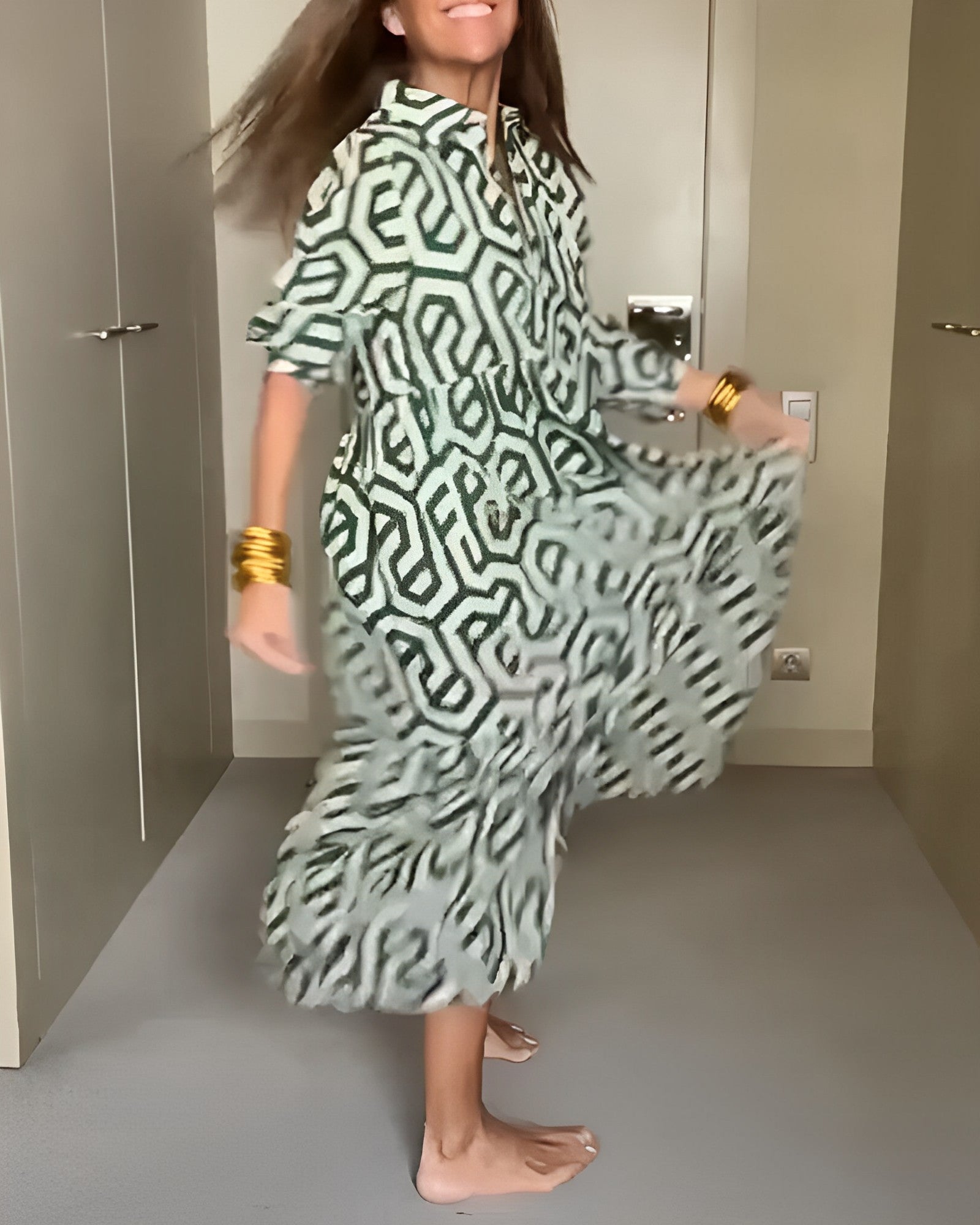 Nina | Jurk met Stippen en Geometrische Print