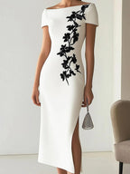 Audrey | Abito Midi a Stampa Floreale Chic con Collo Barchetta