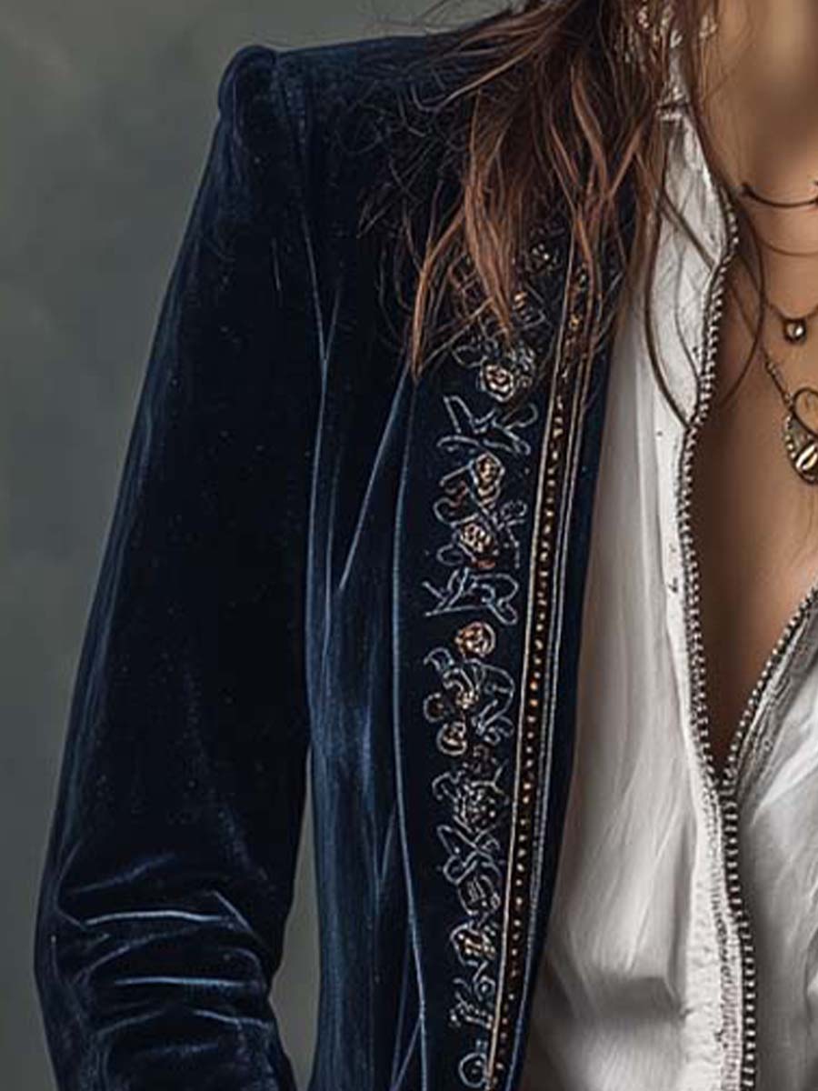 Anastasia | Giacca Lunga Ricamata Vintage Blu Navy