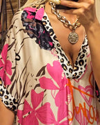 Iris | Casual Jurk met Diepe V-hals en Kleurrijke Print