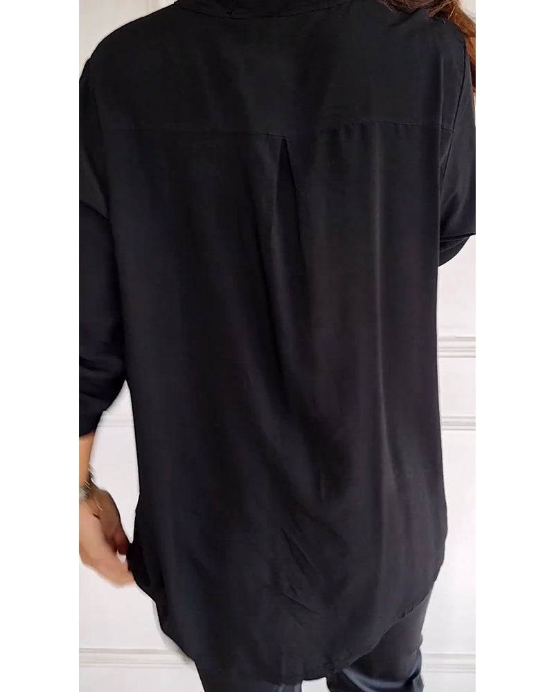 Nina | Casual Top met Pailletteninzet en Knopen