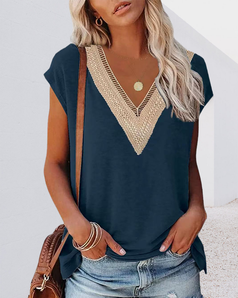 Ilse | V-hals T-shirt met Kant
