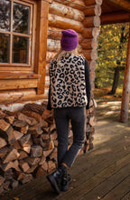 Laluna®  | Luipaard Bodywarmer