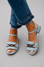 Azzurra | Eleganti sandali Kustlijn