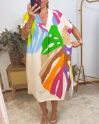 Noor | Casual Jurk met Kleurrijke Bladprint
