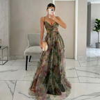Nadine™ – Fortryllende lang kjole con blomsterprint