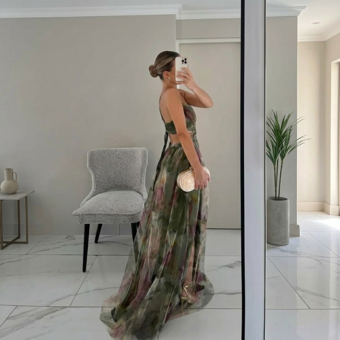 Nadine™ – Fortryllende lang kjole con blomsterprint