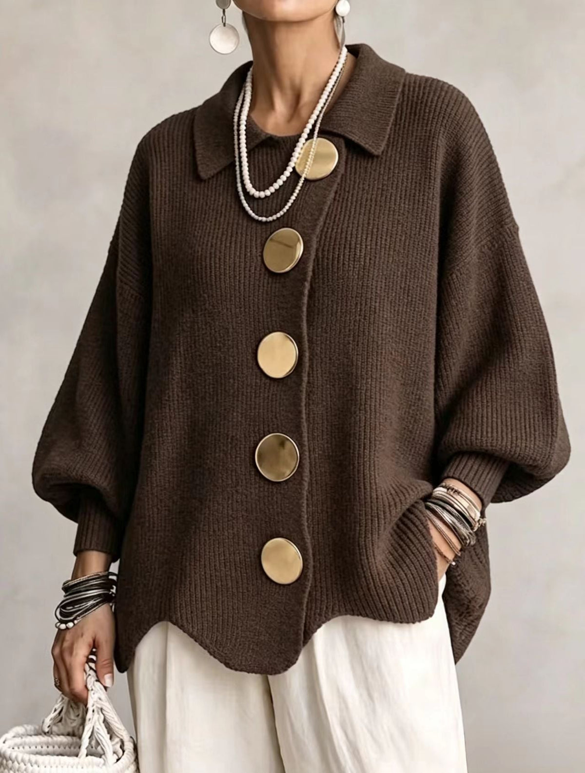 Isadora | Cardigan Oversize con Collo e Bottoni Metallici