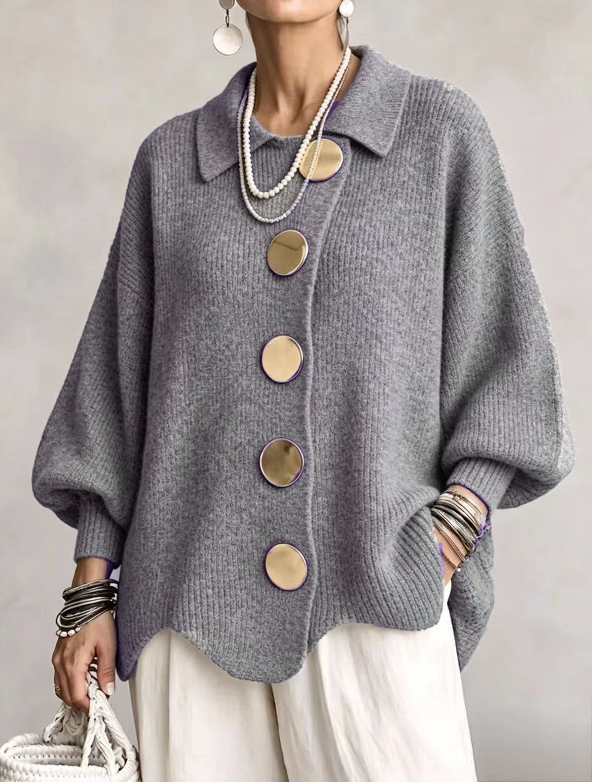 Isadora | Cardigan Oversize con Collo e Bottoni Metallici