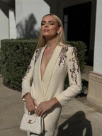 Giada™ – Elegante Broderet Kjole