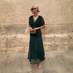 Lotte | L'elegante Lange Feestjurk incontra V-hals