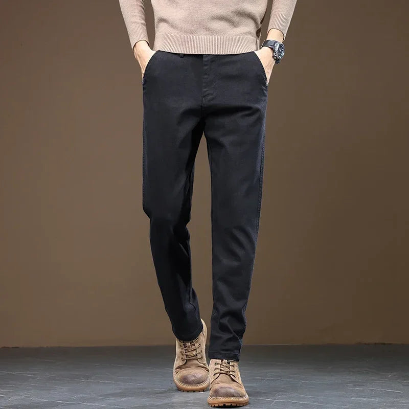 Pantaloni casual dritti per le persone