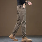 Pantaloni casual dritti per le persone