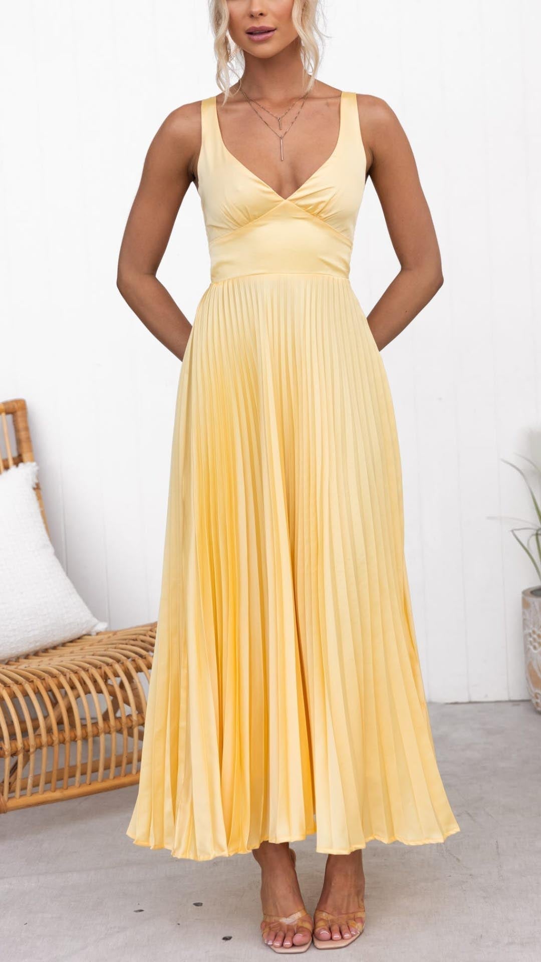 Nina | Gele Geplooide V-hals Maxi Jurk