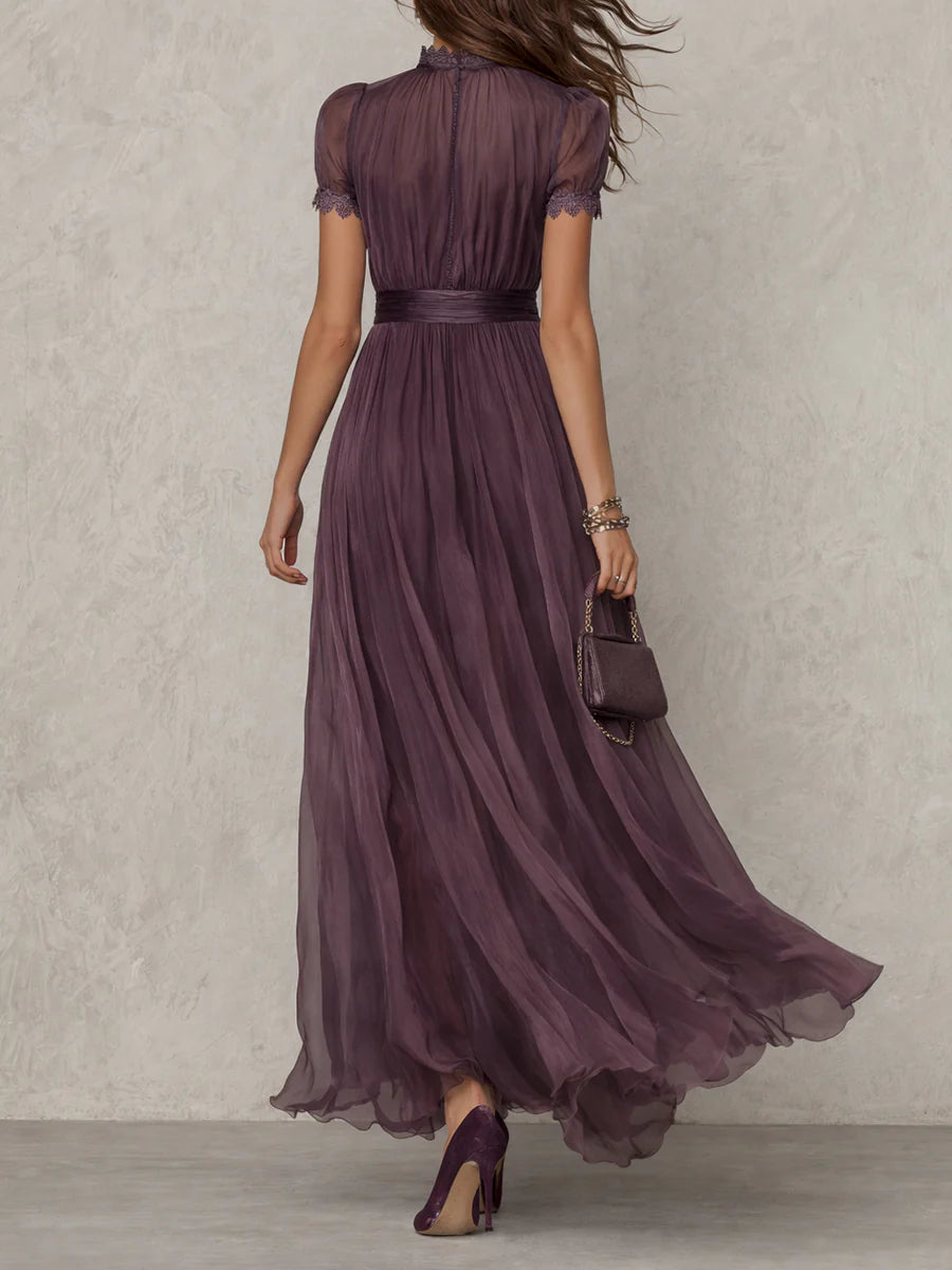 Flavia • Lange jurk met chiffon kantafwerking