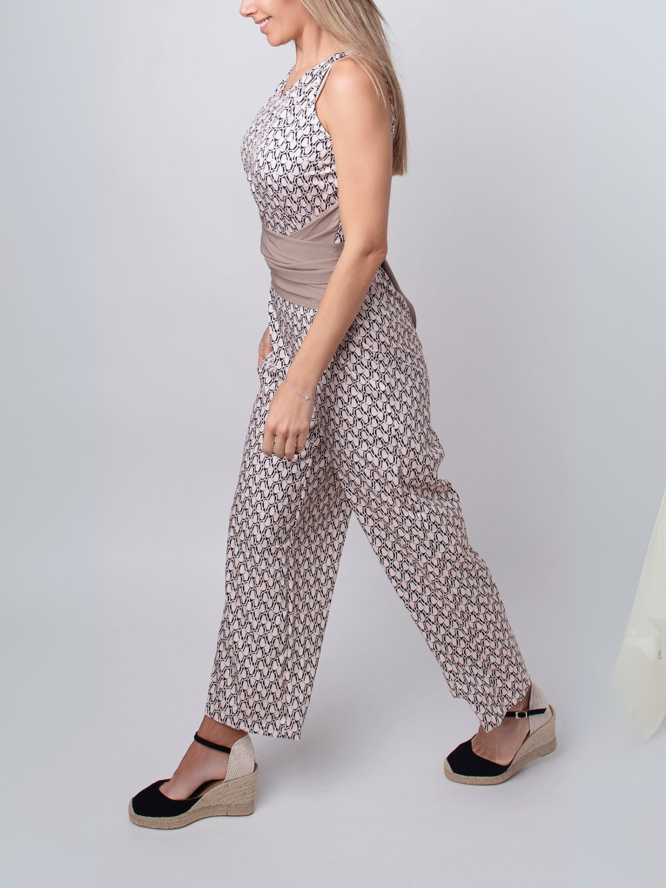 Sophie | Mouwloze Jumpsuit met Ronde Hals