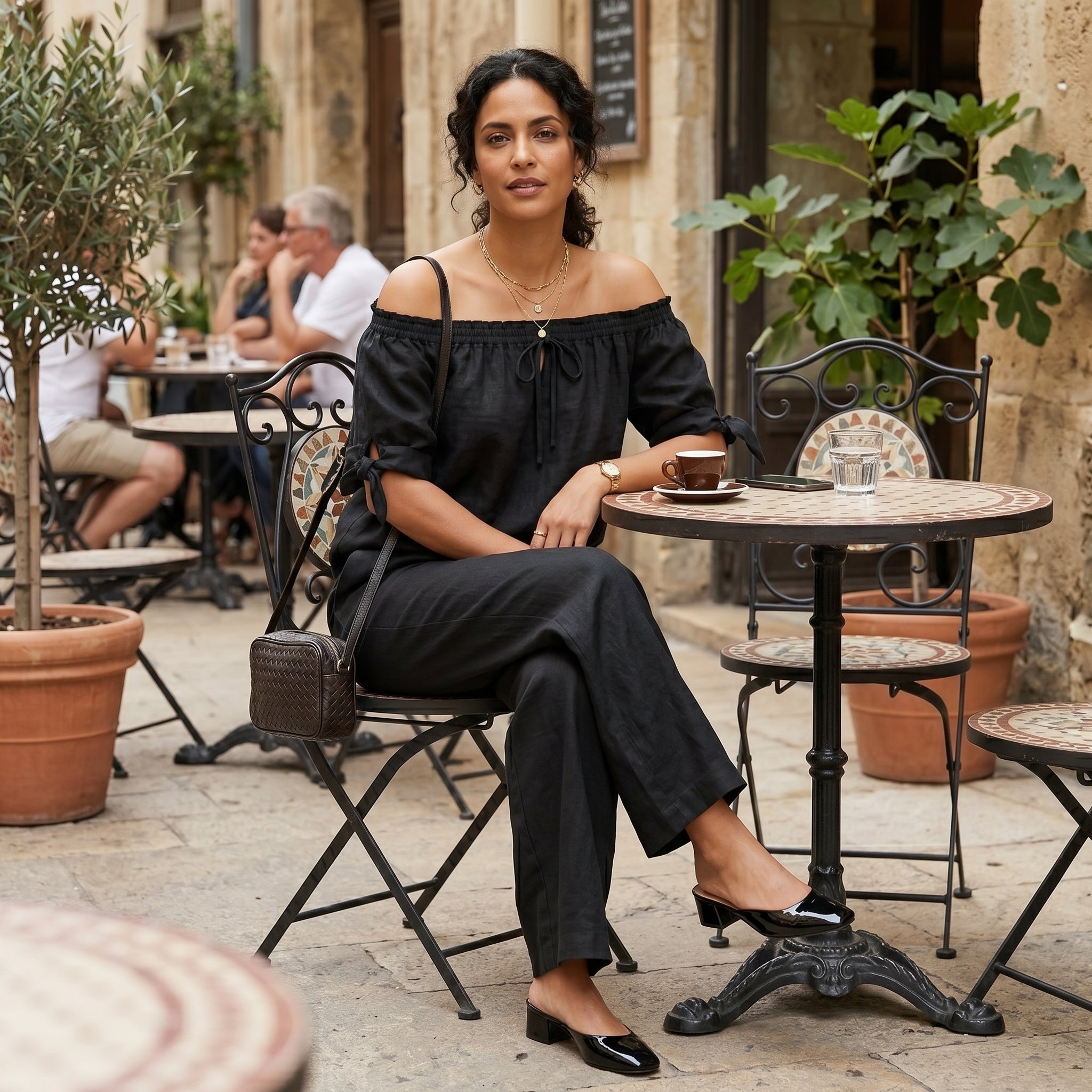 Madalena - Flydende lined sæt, let og elegante