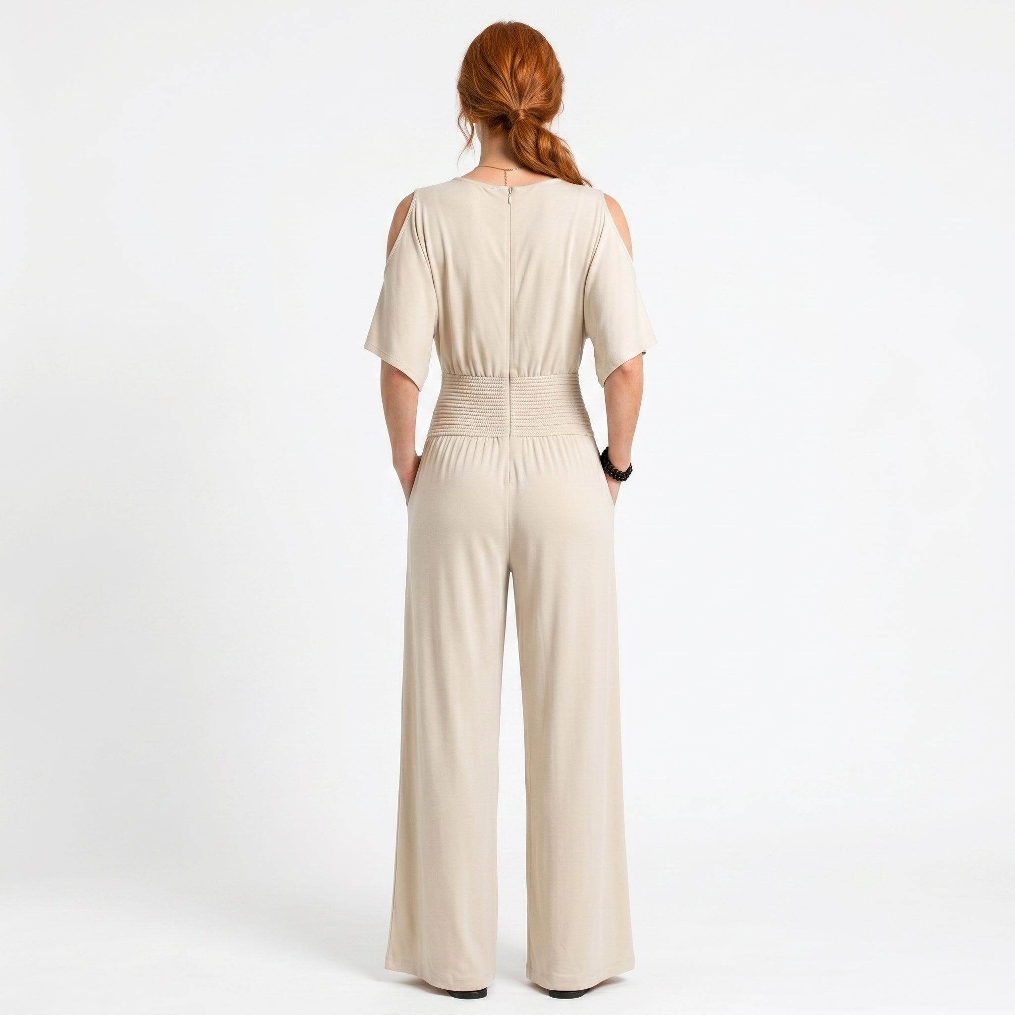 Beatriz - Tuta volante con elegante krydsudskæring