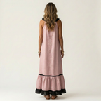 Emilia | Abito Maxi Senza Maniche con Scollo a Balze e Bordo a Contrasto