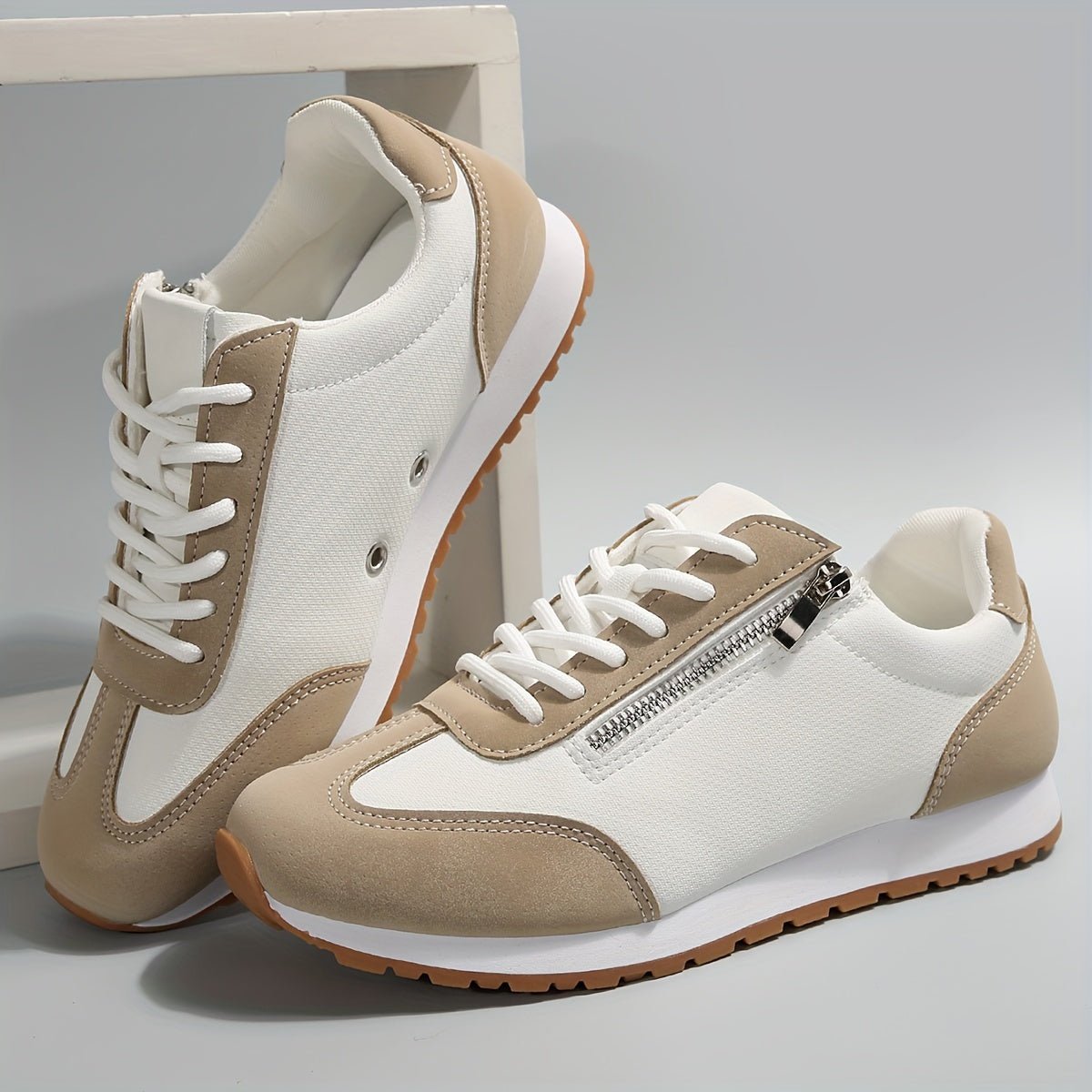 Mariella | Sneaker elegante con Verhoging