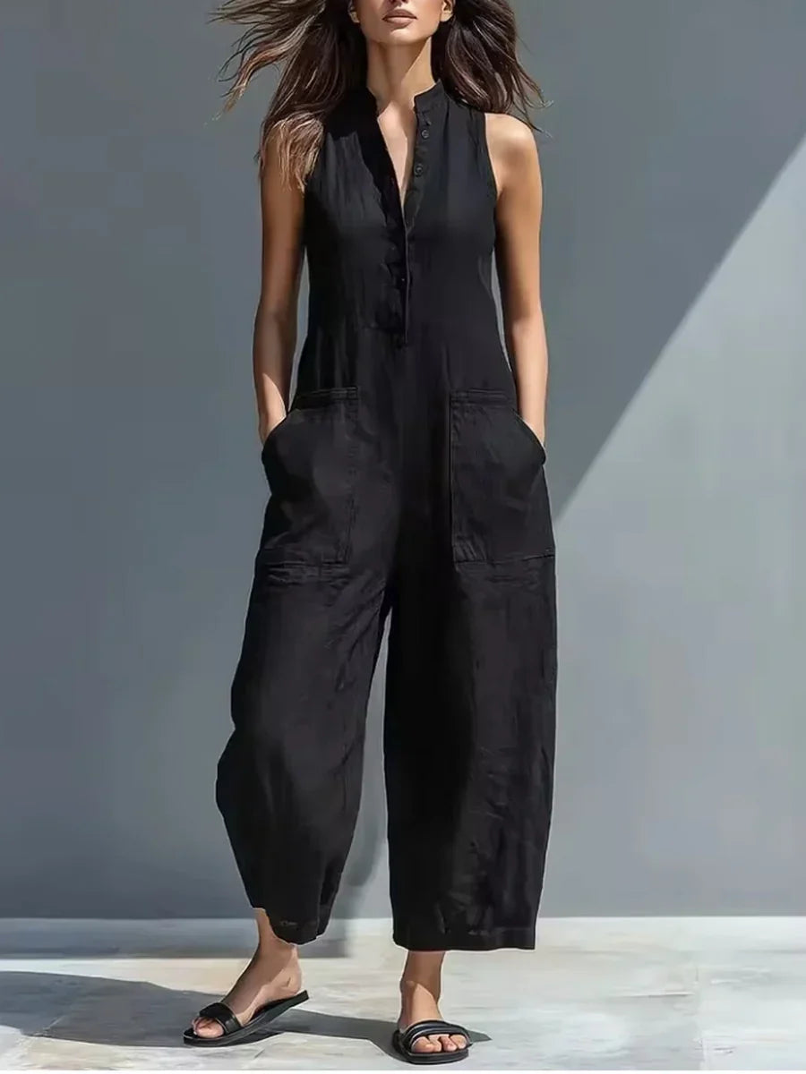Dorotea | Tuta Minimalista con Collo Coreano
