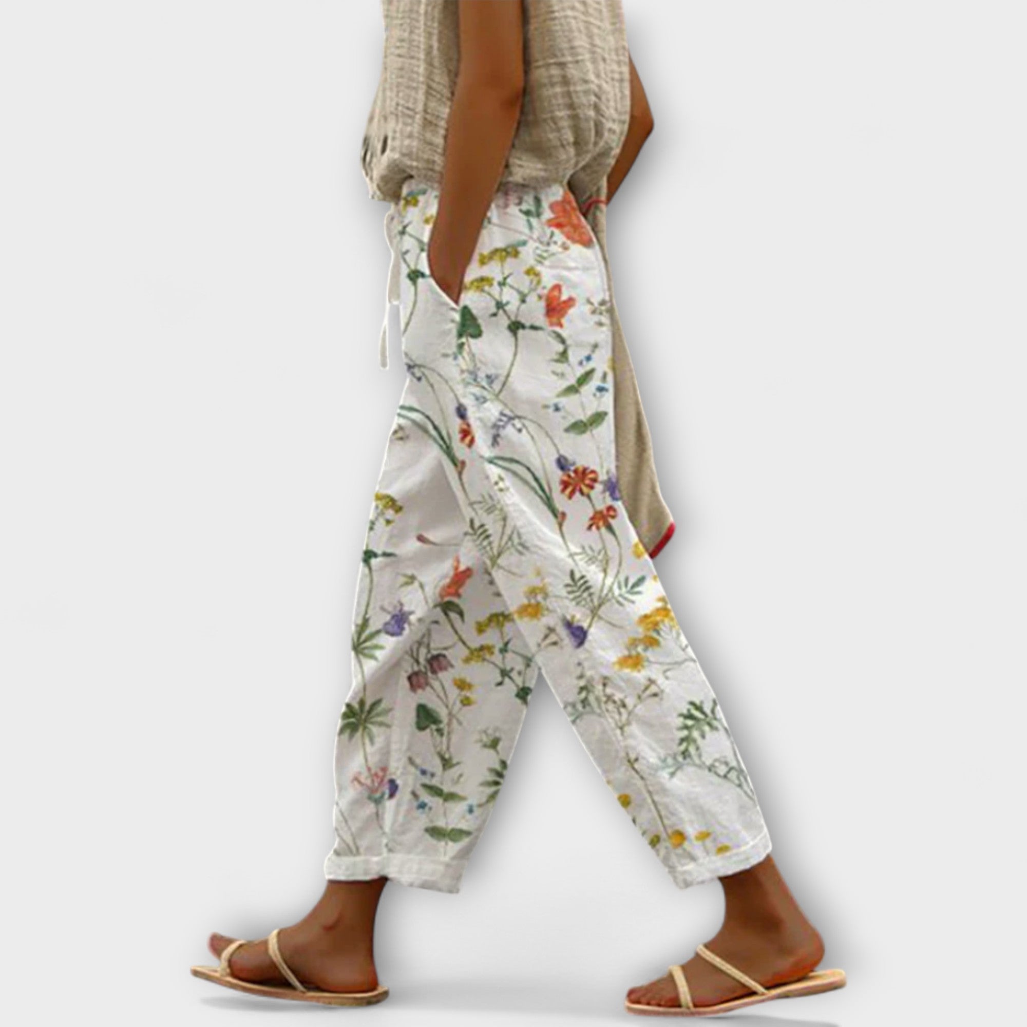 Daya™: caratteristico negozio casual