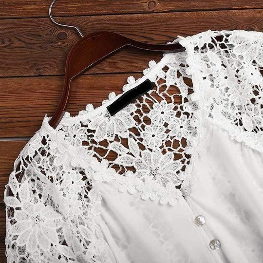 SARA - Blusa in pizzo floreale